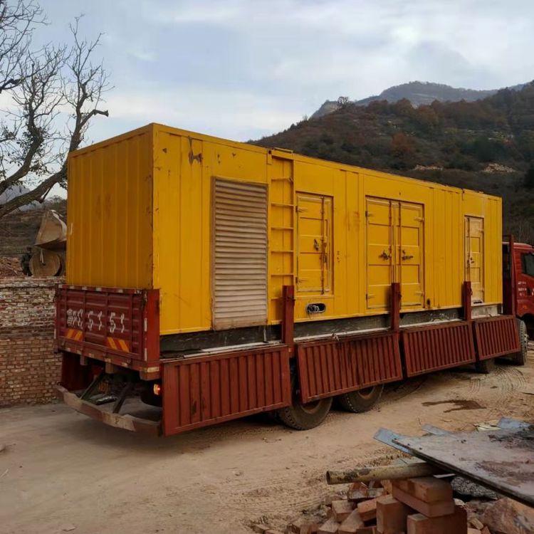 镇沅200kW 发电机组在带电阻性负载时，输出功率会受到哪些因素的影响？