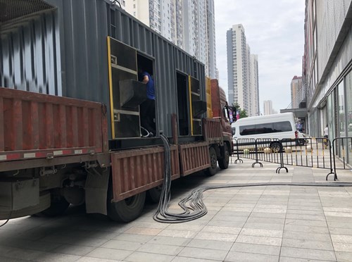 镇沅柴油发电机空气滤清器在不同季节的更换周期是否有差异？