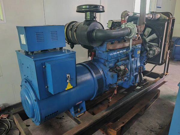 镇沅100kW柴油发电机组使用多级机油有哪些优缺点？